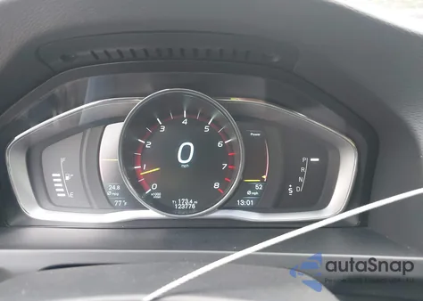 2015 Volvo V60 T5 Premier from USA, damaged, VIN YV1612SB7F1208813